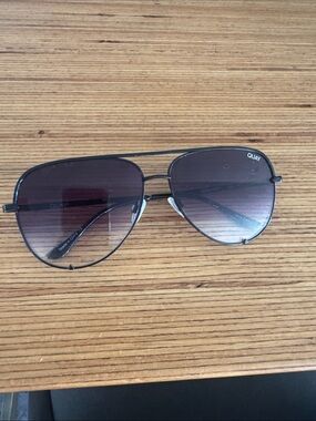 Quay Australia Black Aviator Sunglasses with Gradient Lenses